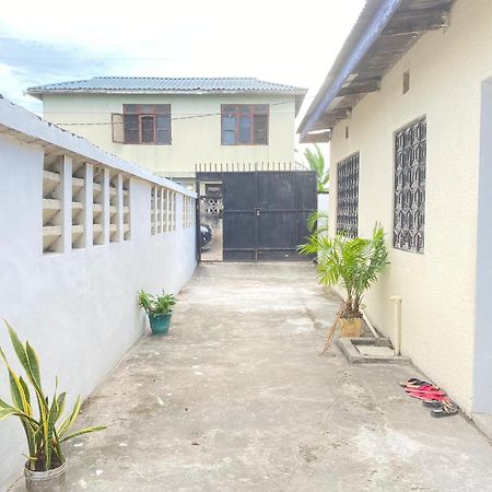 The Nest Haven Hostel Dar es Salaam Extérieur photo